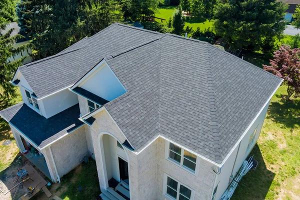 What to Look for in a Seymour Roof Replacement Contractor